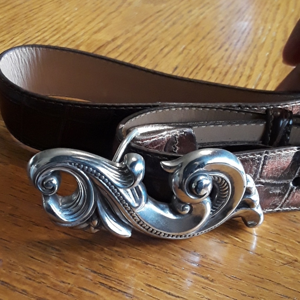 "Textured Brown Leather Belt" Medium
